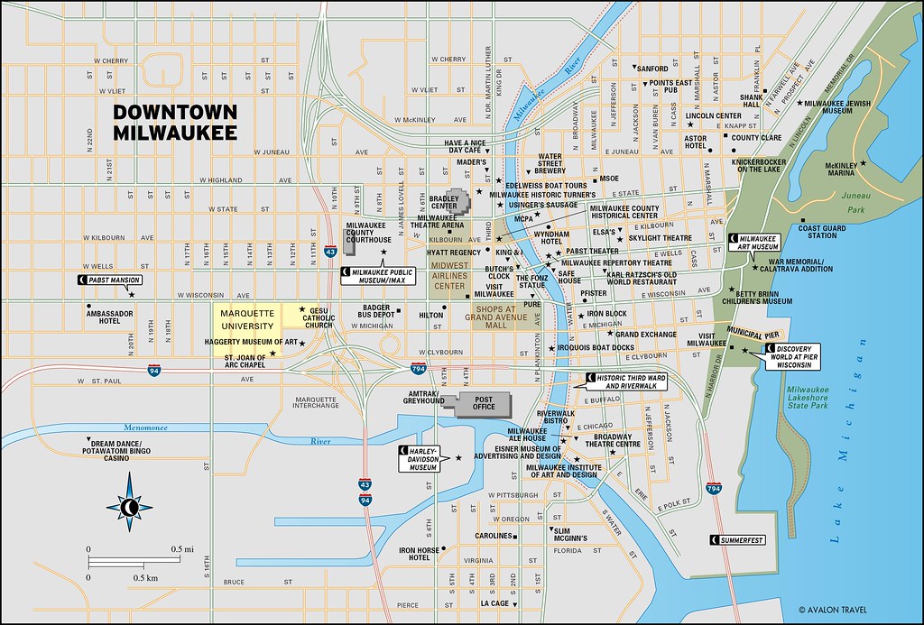 Downtown Milwaukee travel map from Moon Milwaukee & Madiso… Flickr