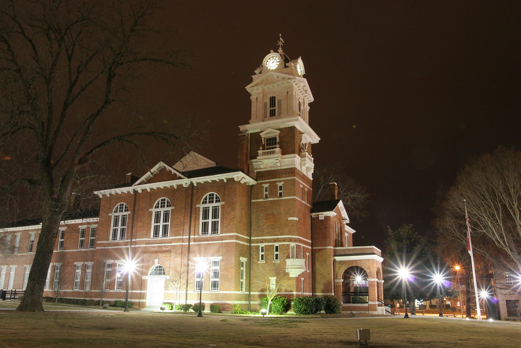 Lawrenceville Courthouse at Night Scott ) Flickr