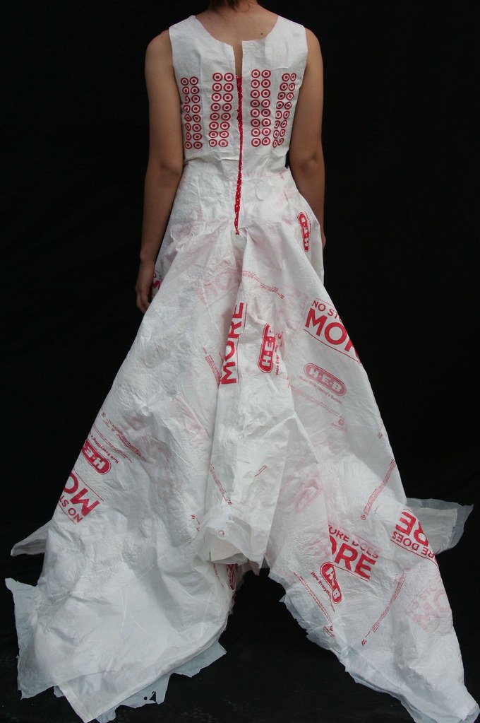 Plastic bag Dress Dress made of plastic bags from HEB and … Flickr