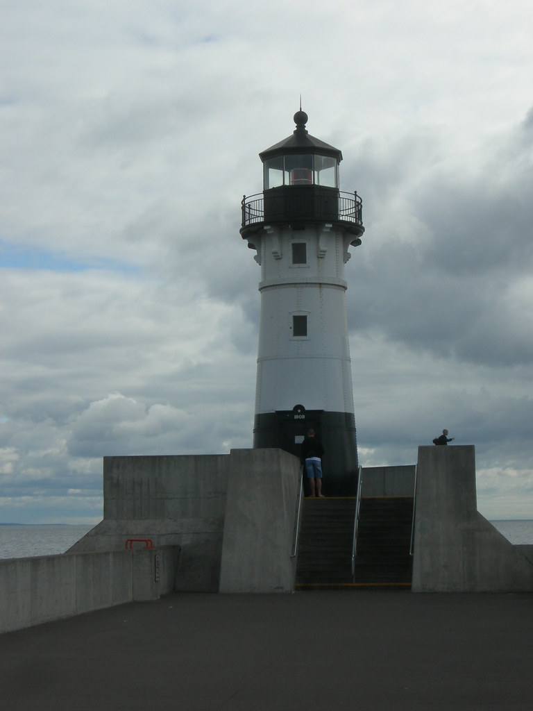 Duluth Harbor North Breakwater Lighthouse Built in 1910. Mansley