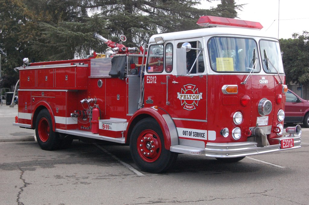 Felton Fire Engine Front The 2008 Ripon Menlo Park Emergen… Flickr