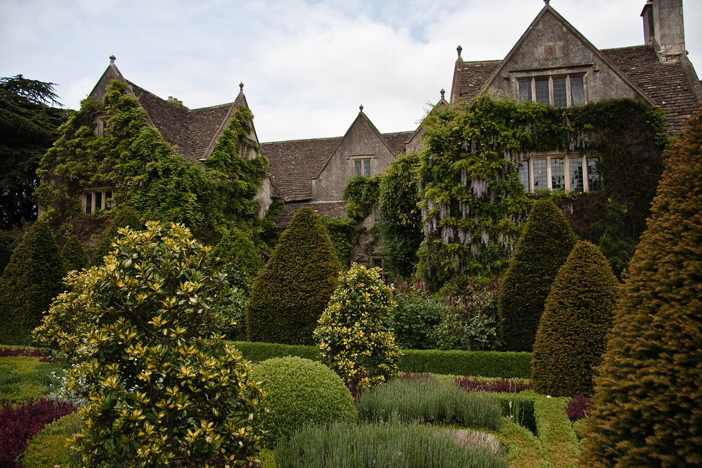 Abbey House Gardens4 Skip The Budgie Flickr