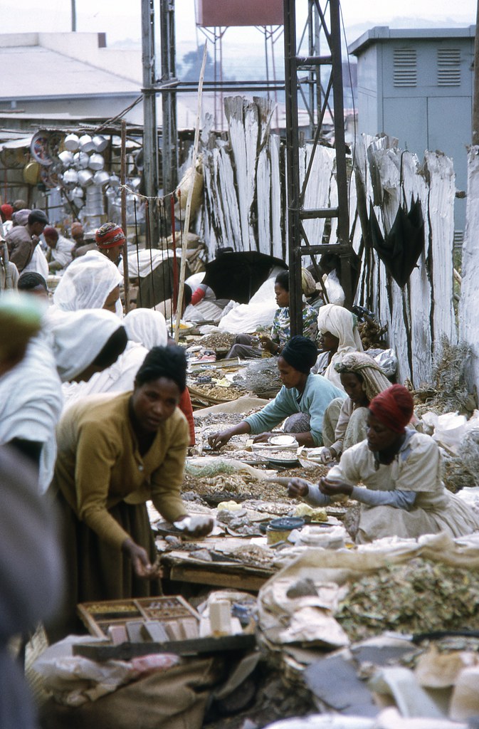Market in Addis Ababa 4 Alan Johnston Flickr