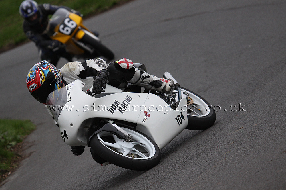 daley3 104 Daley Mathison DDM Racing Honda RS125 simons race pics