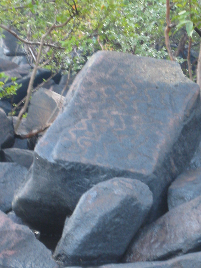 Rock Art Archaic period rock art near Kupukari Falls on th… Flickr