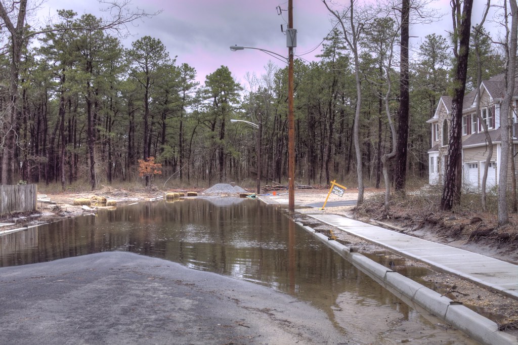 Baker Avenue, Bayville New section of Baker Avenue in Bayv… Flickr