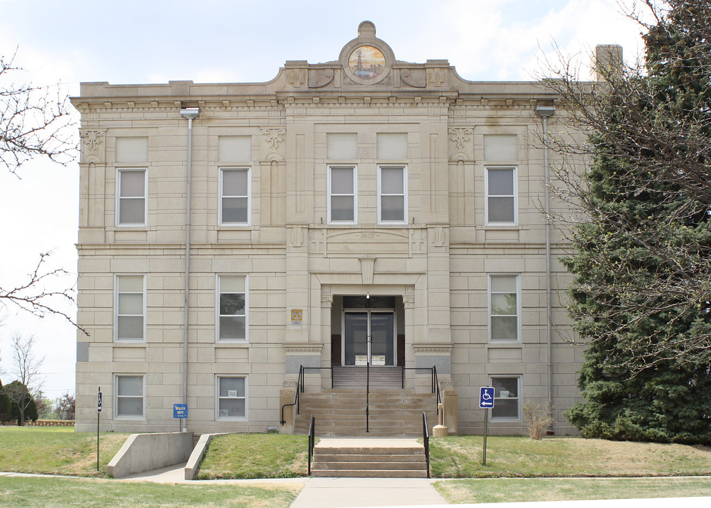 Ness County Courthouse Ness County Courthouse Ness City, K… Flickr