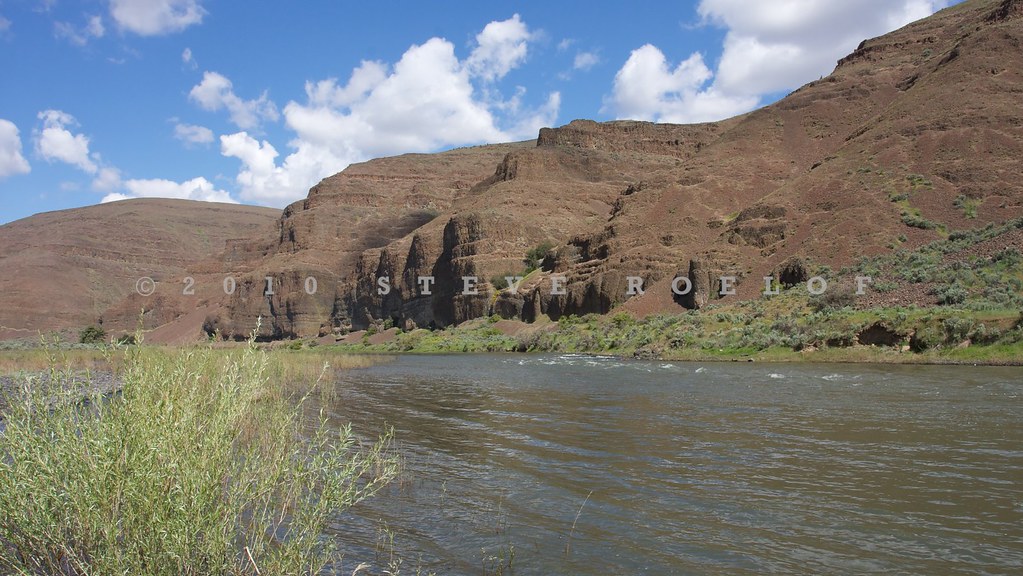 John Day River, Oregon The John Day River flows through Mu… Flickr