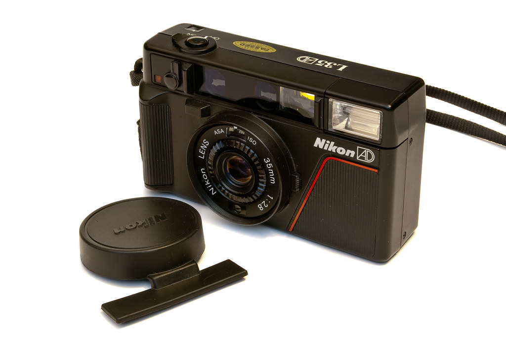 1985 Nikon L35AD (L35AF) This was Nikon's answer to Canon'… Flickr