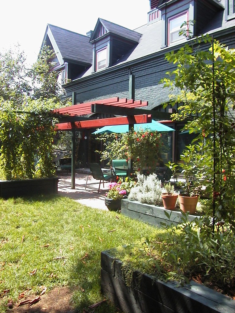 9.Rear Garden & Pergola, 5900 Jackson St, Pittsburgh PA Flickr
