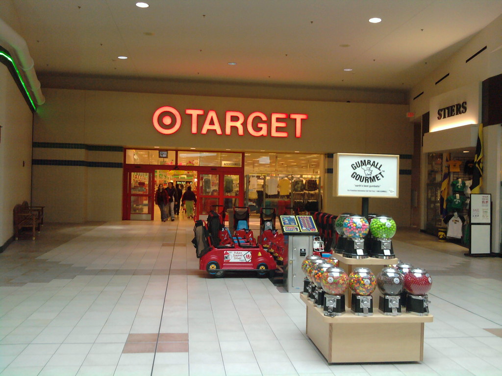 Coral Ridge Mall Iowa City / Coralville, Iowa Target Mall Entry a