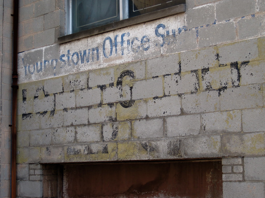 Youngstown Office Supply, Youngstown, OH A ghost sign at t… Flickr