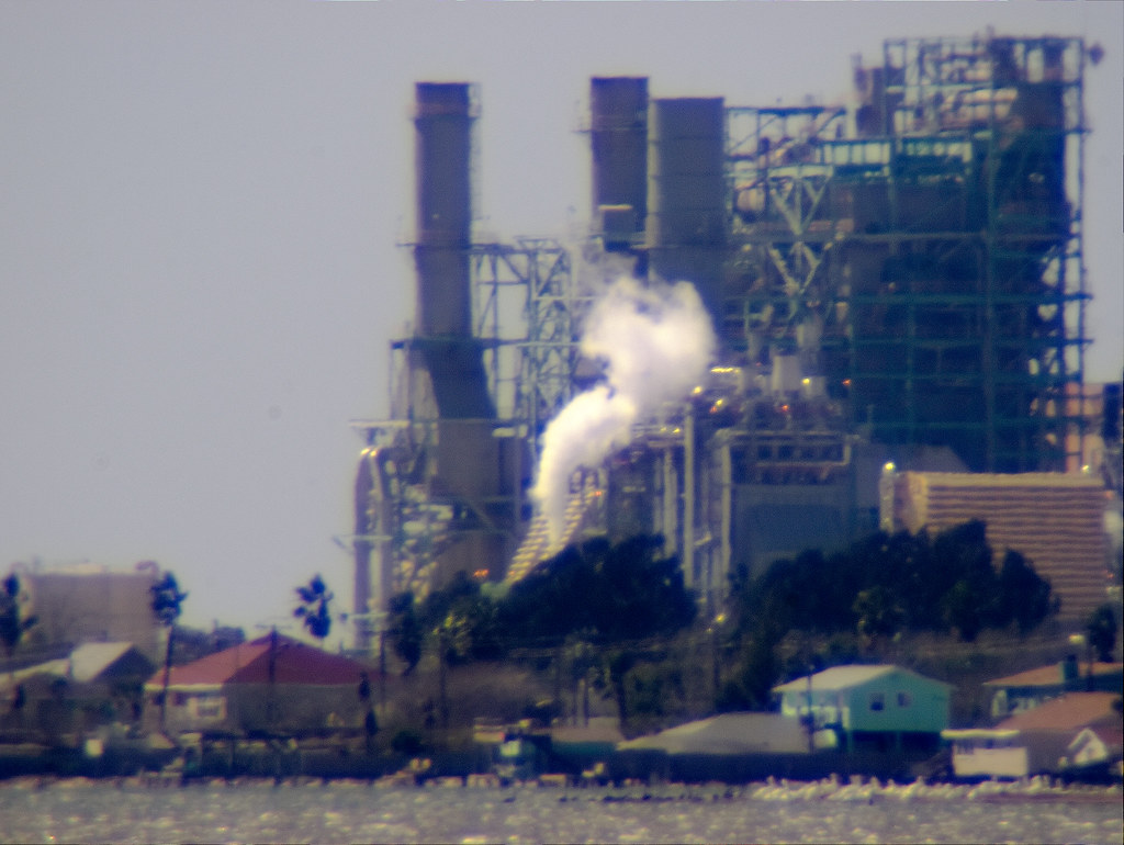 Barney M Davis Power Plant Some views of the power plant t… Flickr