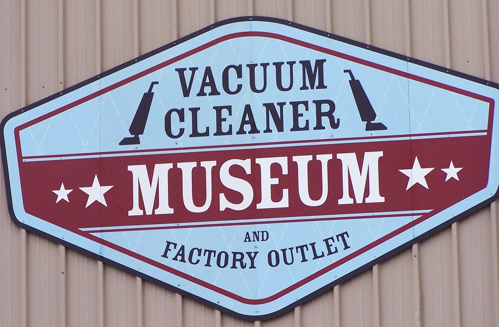 St. James Mo Ah, ye ol' vacuum cleaner museum in St. James… Flickr