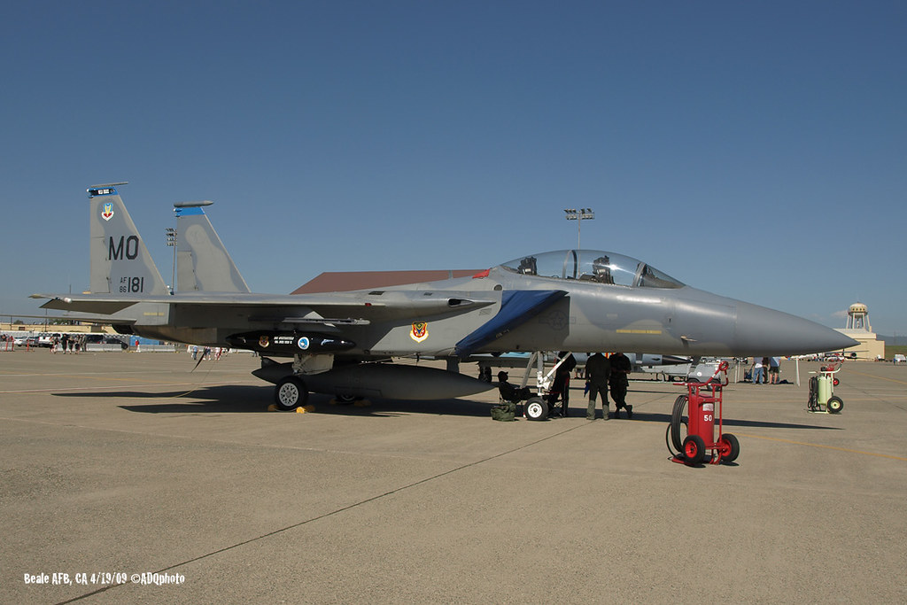 090419_098_Beale Beale Air Force Base Air Show, 4/19/09 Alan