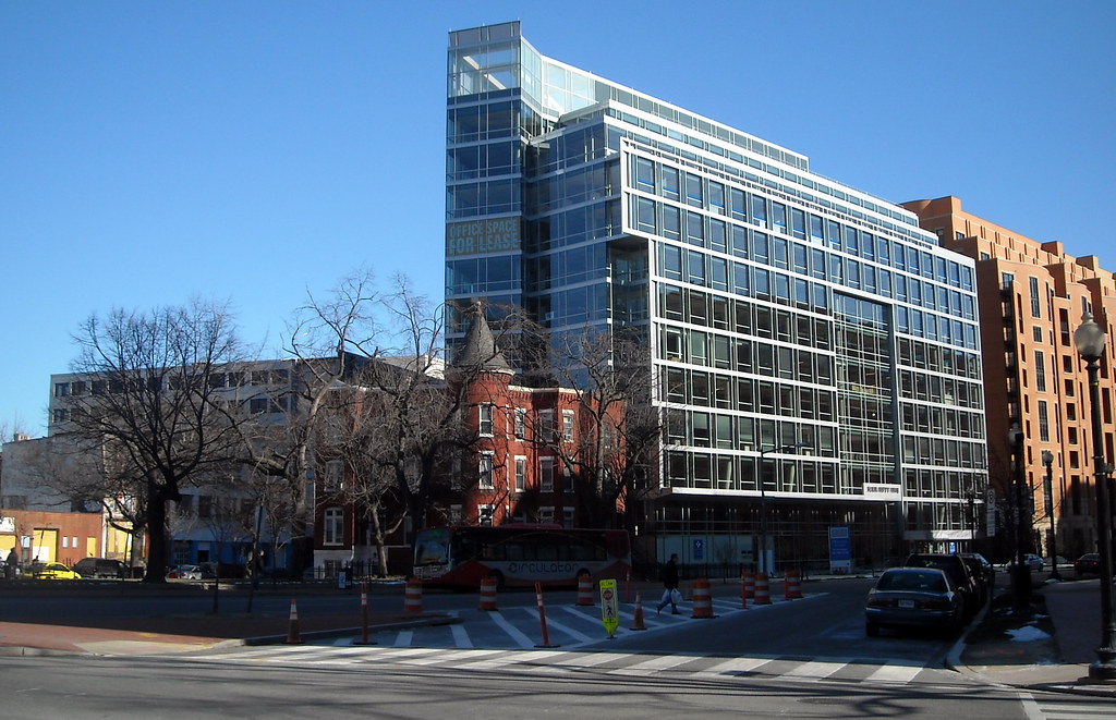 400 block of Massachusetts Avenue NW Foreground The House … Flickr