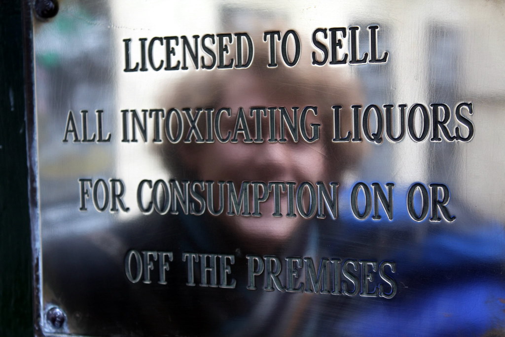 An alcoholic friend... British signs 4 Licensed to sell a… Flickr