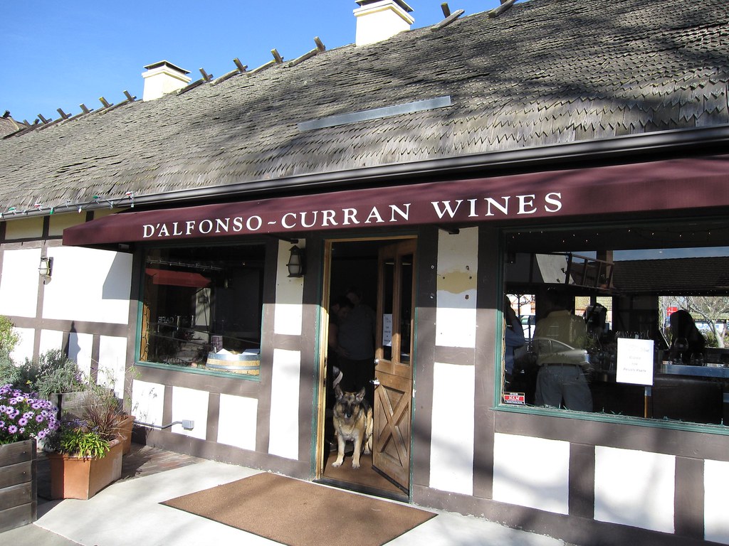 D'AlfonsoCurran Wines Tasting Room Solvang, CA D'Alfonso… Flickr