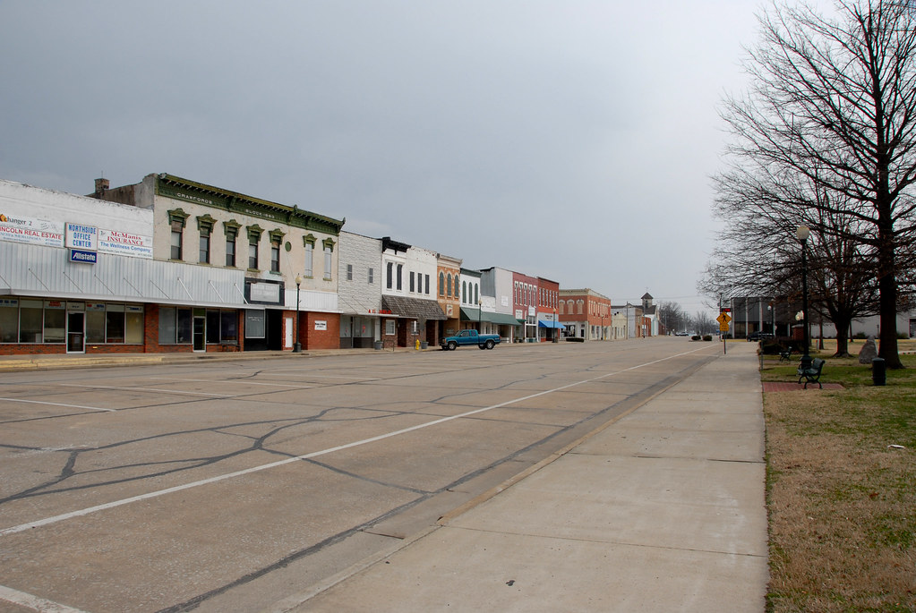 DSC_3915 North side of the courthouse square Lamar MO Eugene Gamble Flickr