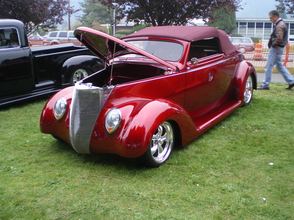Pumpkin Fest Car Show, Orting, WA 1937 Ford Convertible, L… Flickr