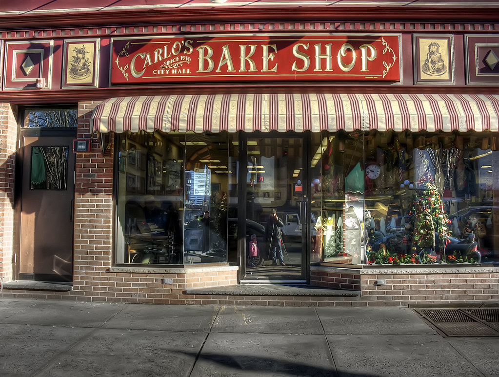 Carlo's Bakery Front Home of the Cake Boss Buddy Valastro … Flickr