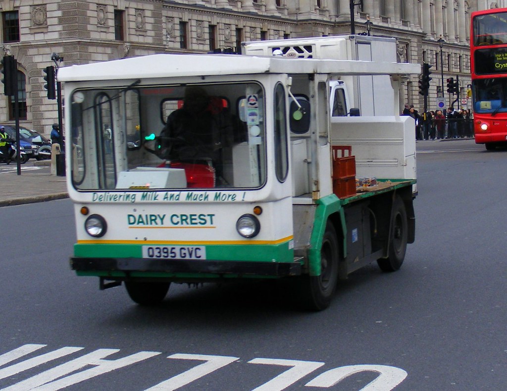 Dairy Crest .( Milk & More ) . Flickr