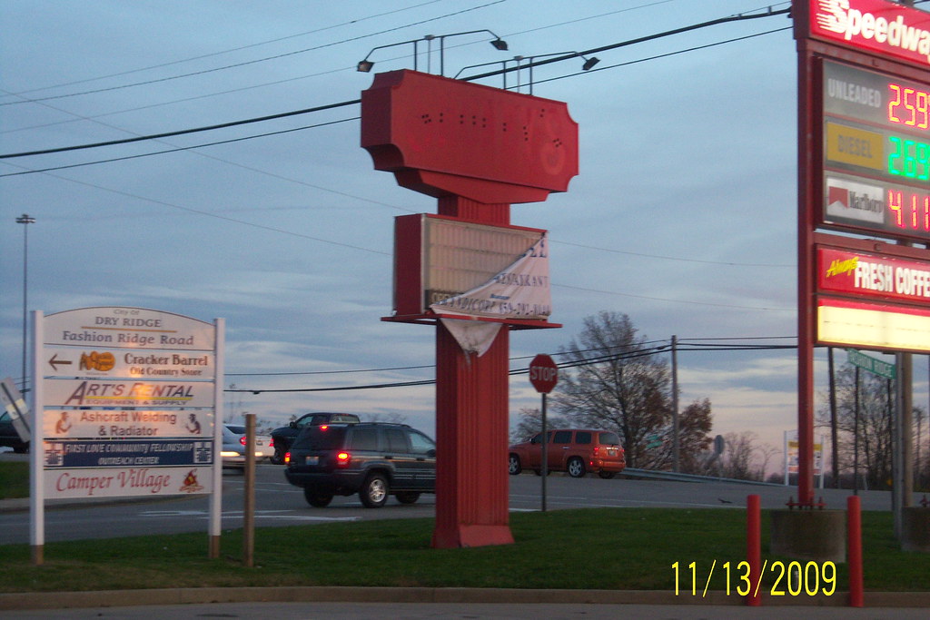 Former Shoney's, Dry Ridge, KY This is a former Shoney's r… Flickr