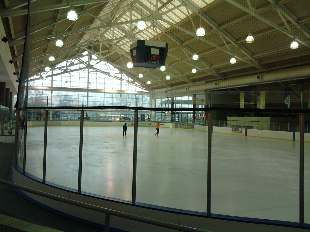 Coral Ridge Mall Iowa City / Coralville, Iowa Ice Aren… Flickr