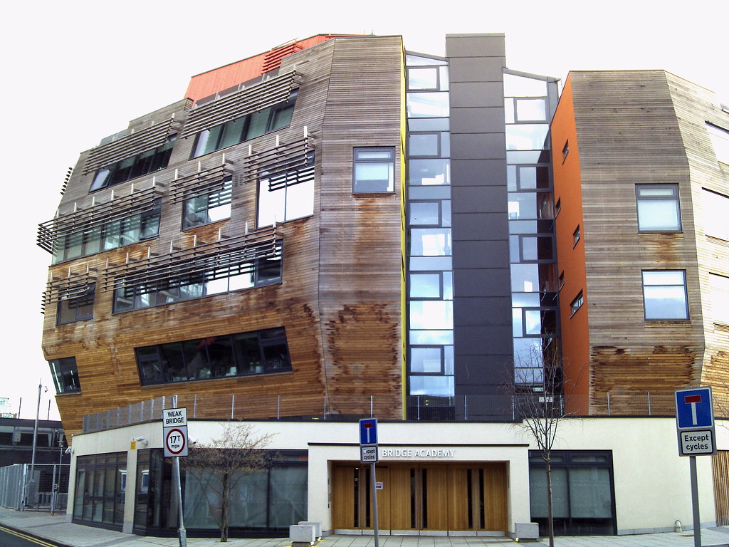 Entrance to Bridge Academy, Hackney The Bridge Academy, Ha… Flickr