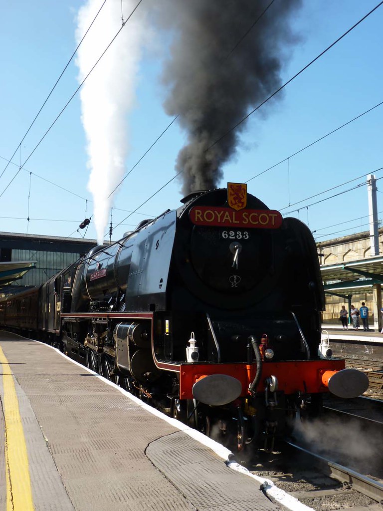6233 Duchess of Sutherland (Royal scott) in Carlisle Staio… Flickr