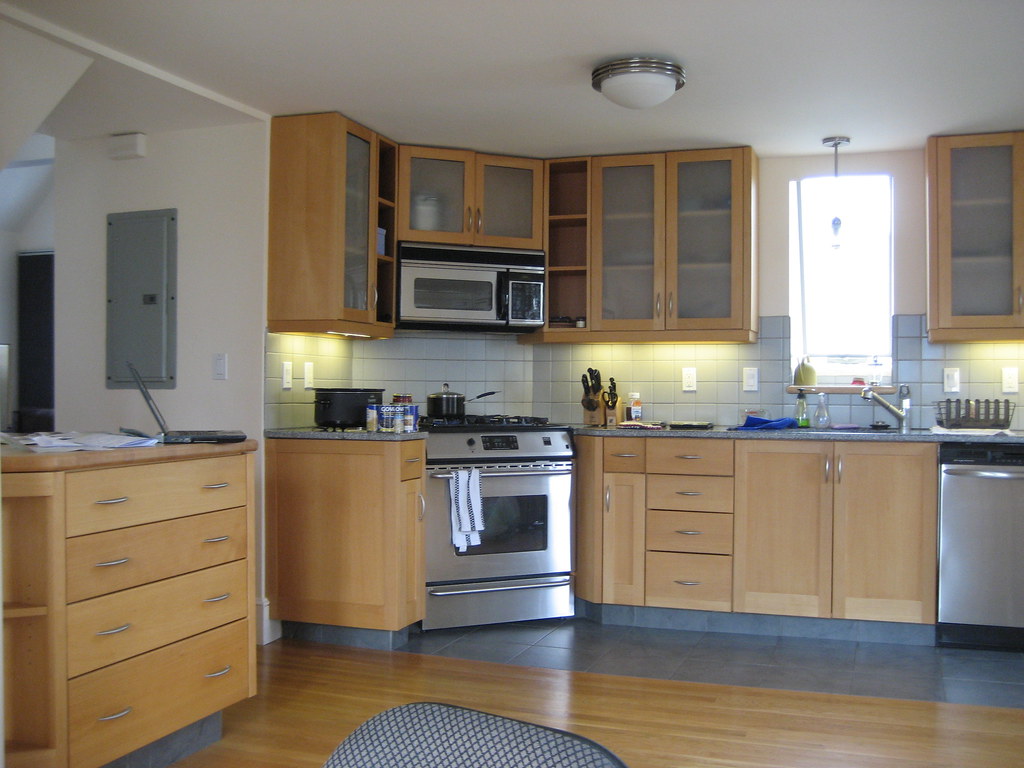 Kitchen Stove, sink, dishwasher, etc. Colin McMillen Flickr