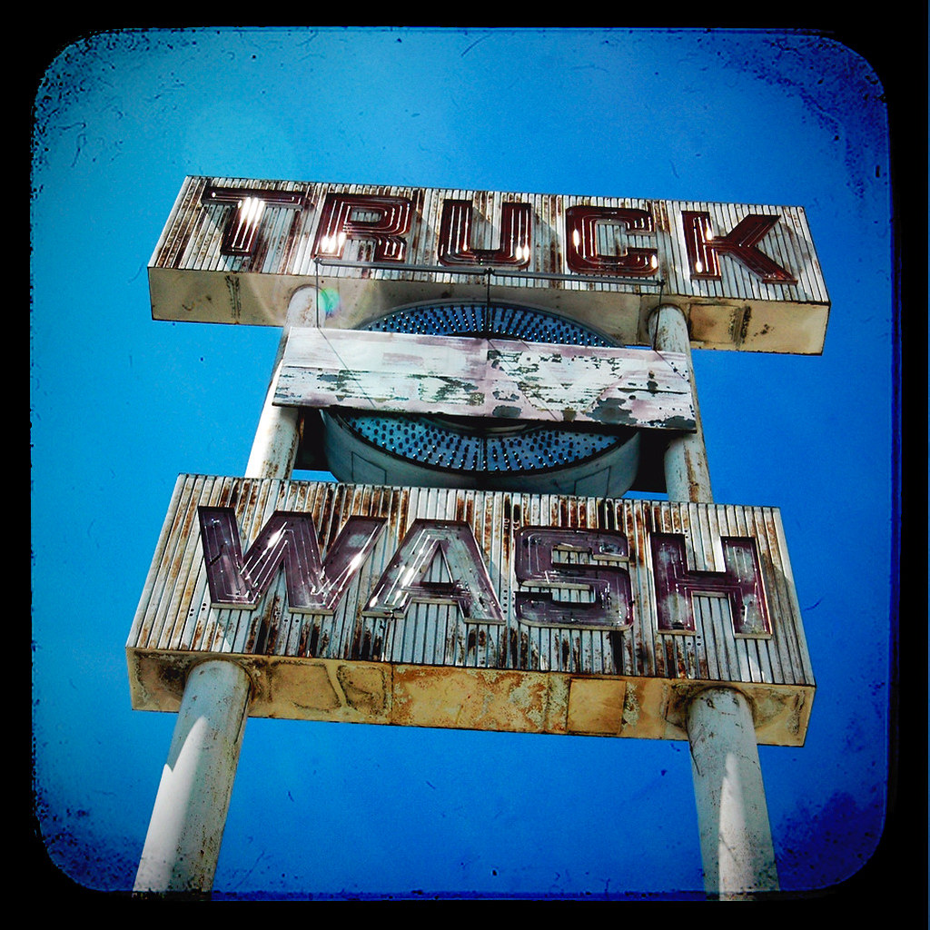 Truck Wash Fresno, Ca Happyshooter / Joe M. Flickr