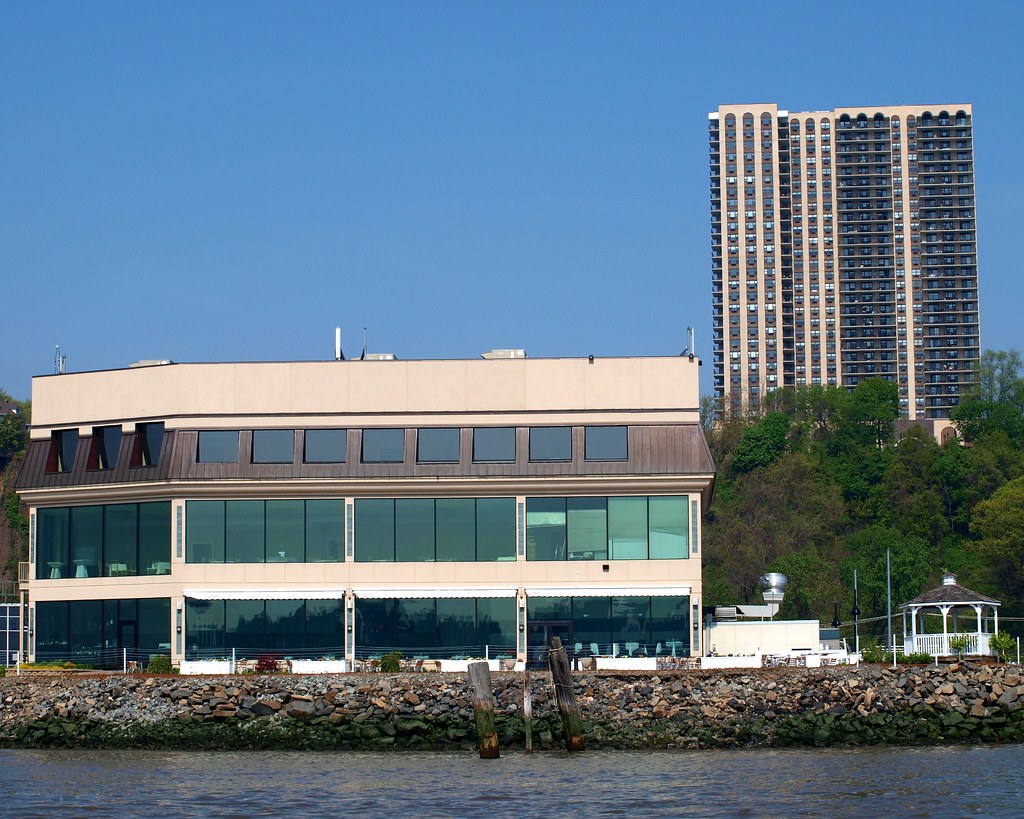 Waterside Restaurant, Hudson River, North Bergen NJ Flickr