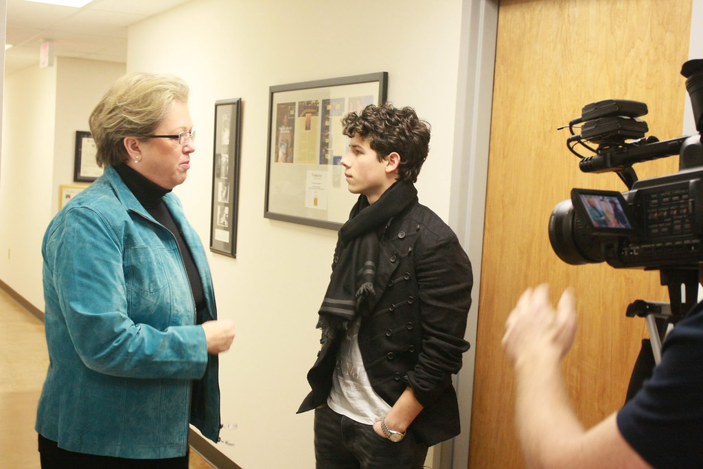 Nick Jonas and Jan Pruitt Discussing Hunger North Texas Fo… Flickr