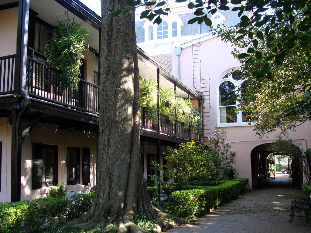 The Carriage House Battery Carriage House Inn, Charleston,… zodia81 Flickr