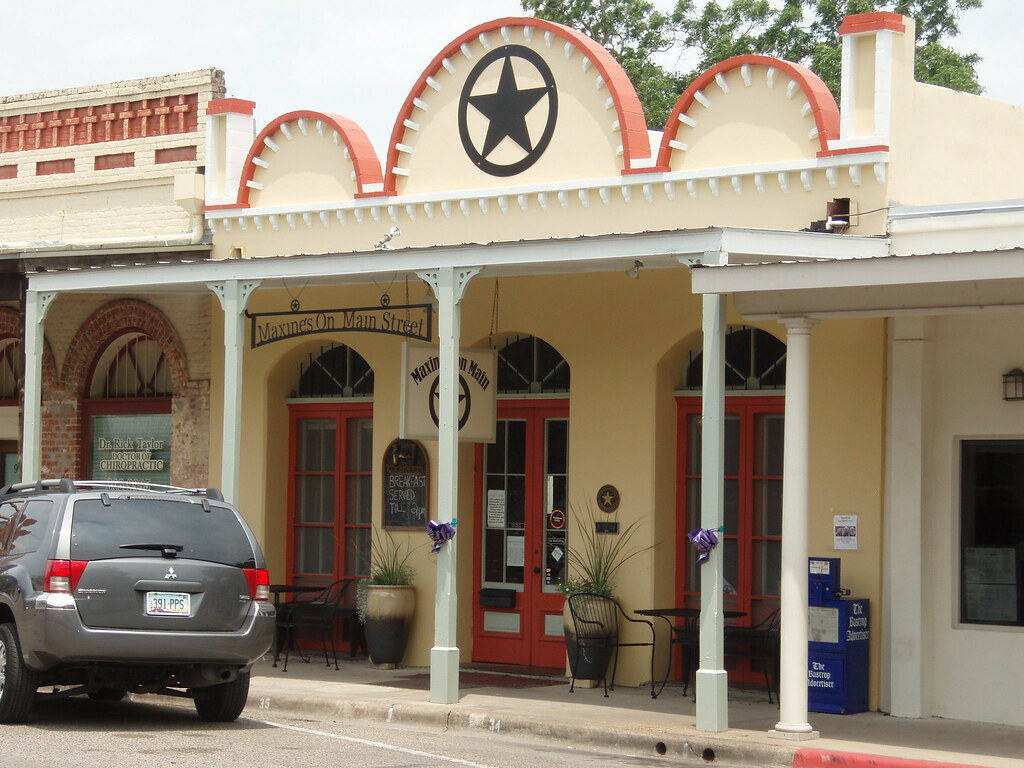 Maxine's on Main Street Restaurant in Bastrop, Texas. Flickr