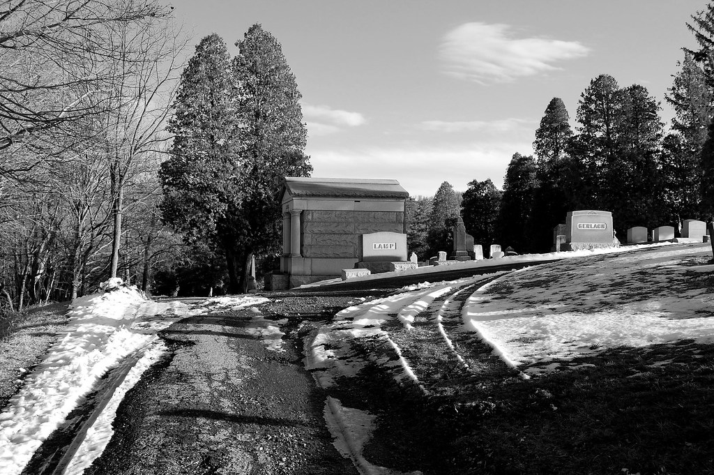 Riverview Cemetery Tim and I took a stroll today through R… Flickr