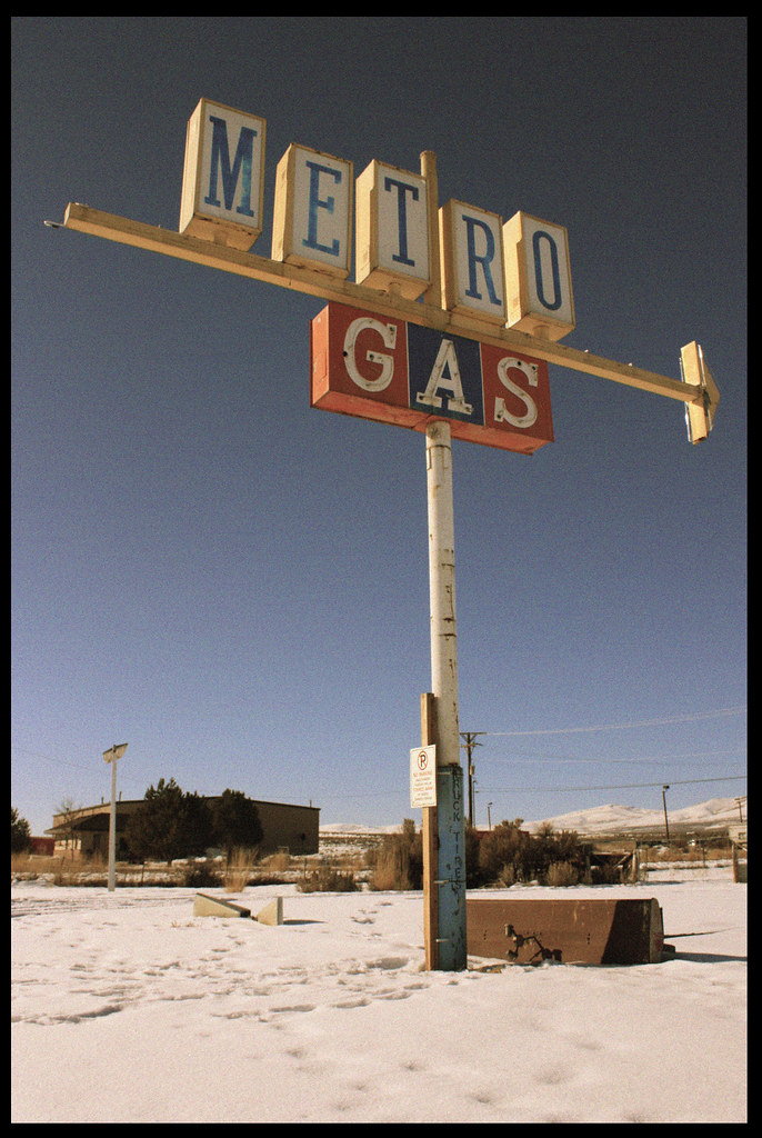Metro Gas This outofservice station neither is metropoli… Flickr