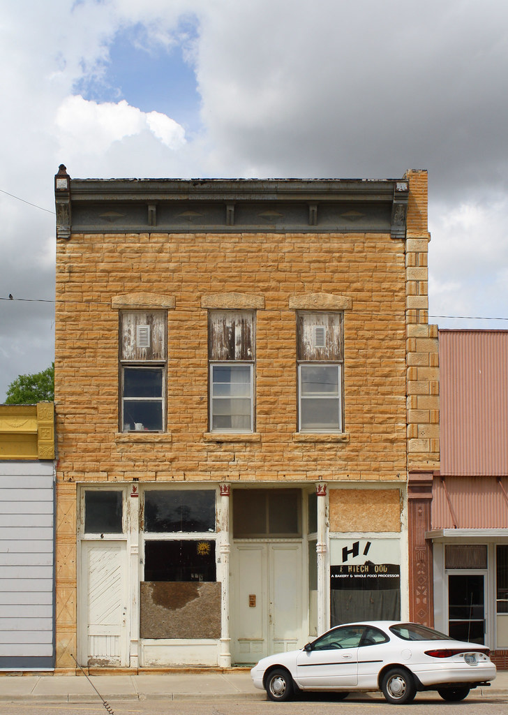 Storefront, Lincoln KS on Lincoln Ave, Lincoln KS Flickr