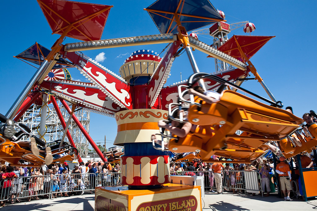 Luna Park Upside Down Ride Crazy Self Operated Upside Down Spinning
