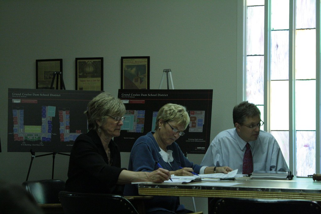 Grand Coulee Dam School The June 9 Grand Coulee D… Flickr