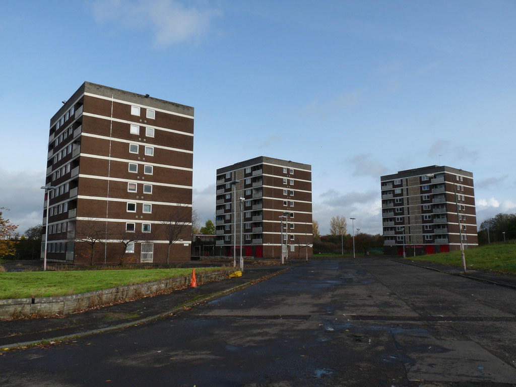 Lyndale Road Estate Summerston Set in a very rough part … Flickr