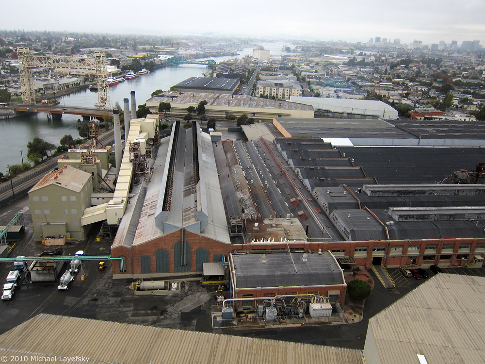OwensIllinois glass bottle manufacturing plant I had noti… Flickr