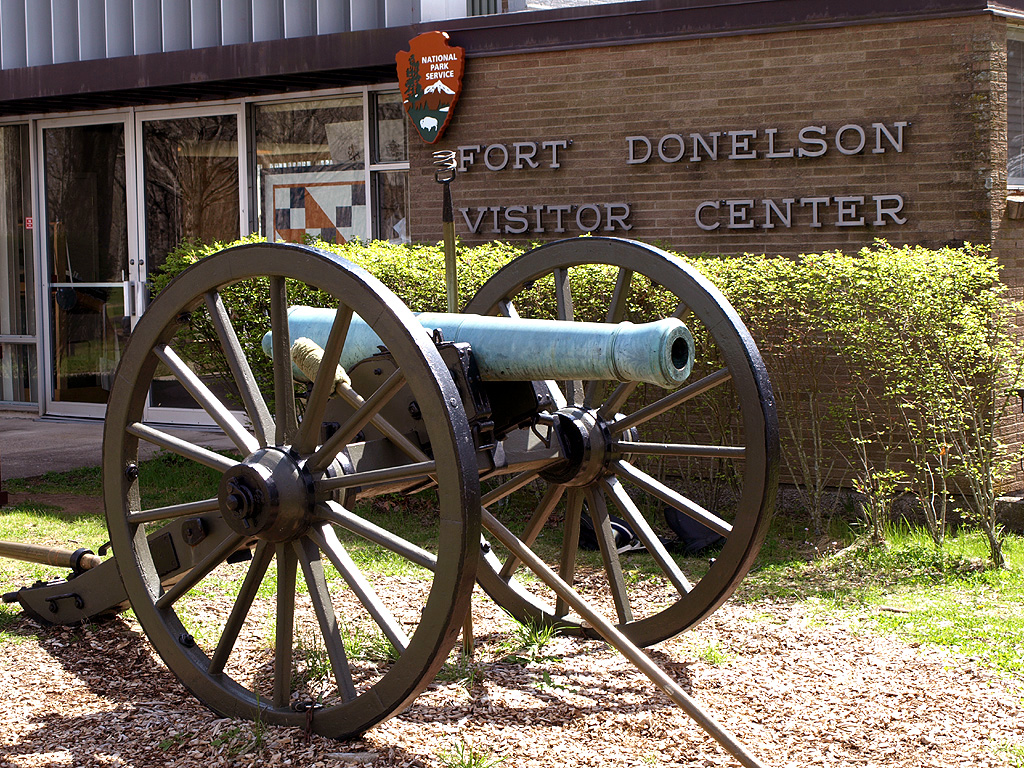 Ft. Donelson Visitor Center Dover, Tennessee The Ft. Don… Flickr
