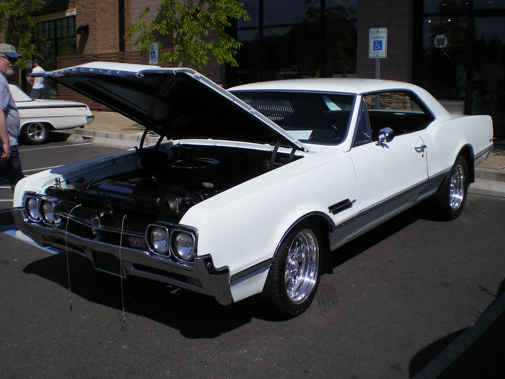 Uptown Car Show, Gig Harbor, WA 066 Lloyd (Bud) Norton Thanks for