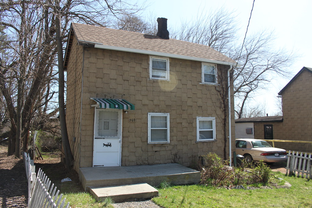 565 and 569 Bloomingdale Road Cottages Sandy Ground, Rossv… Flickr