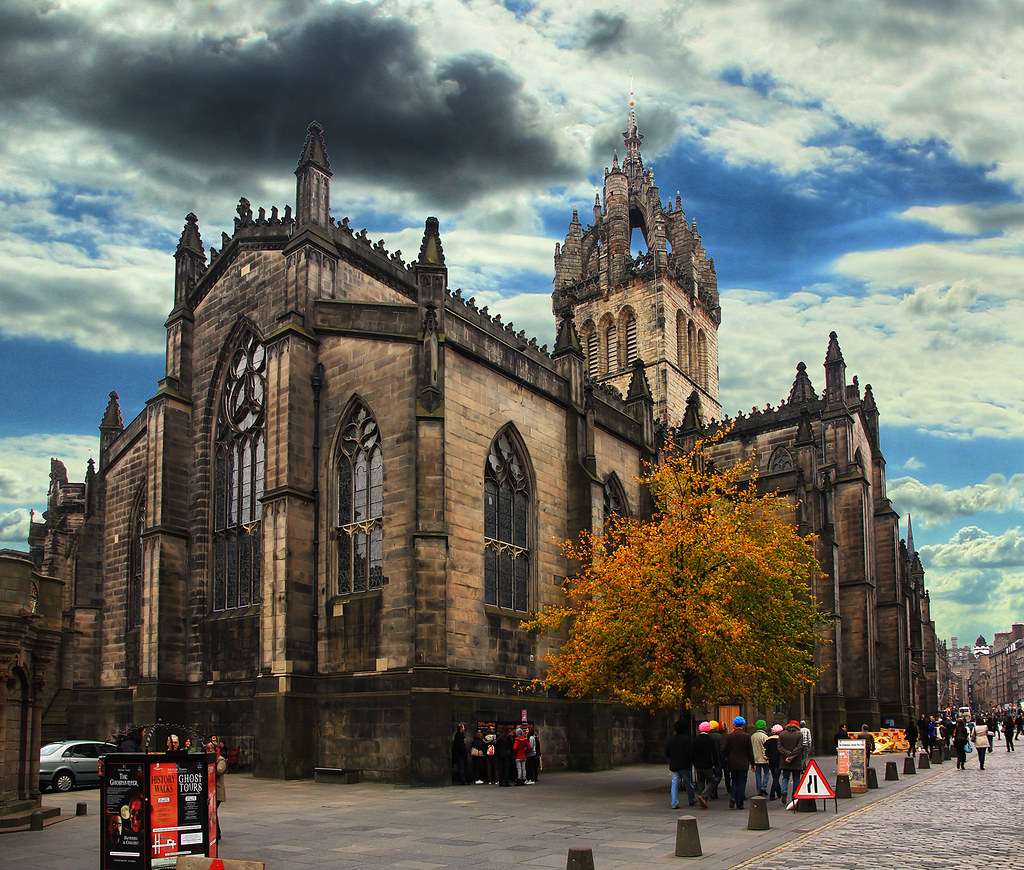 St Giles Cathedral, Edinburgh. St Giles' Cathedral lies on… Flickr