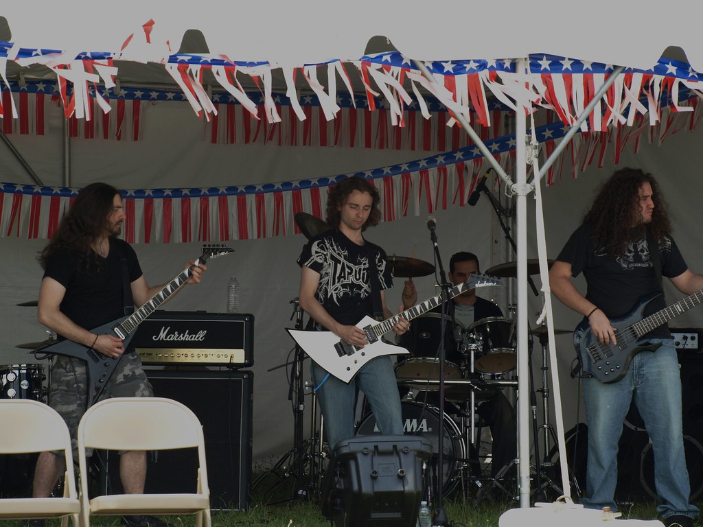 Staten Island Fleet Week 2010 Musical performance by Sanit… Flickr