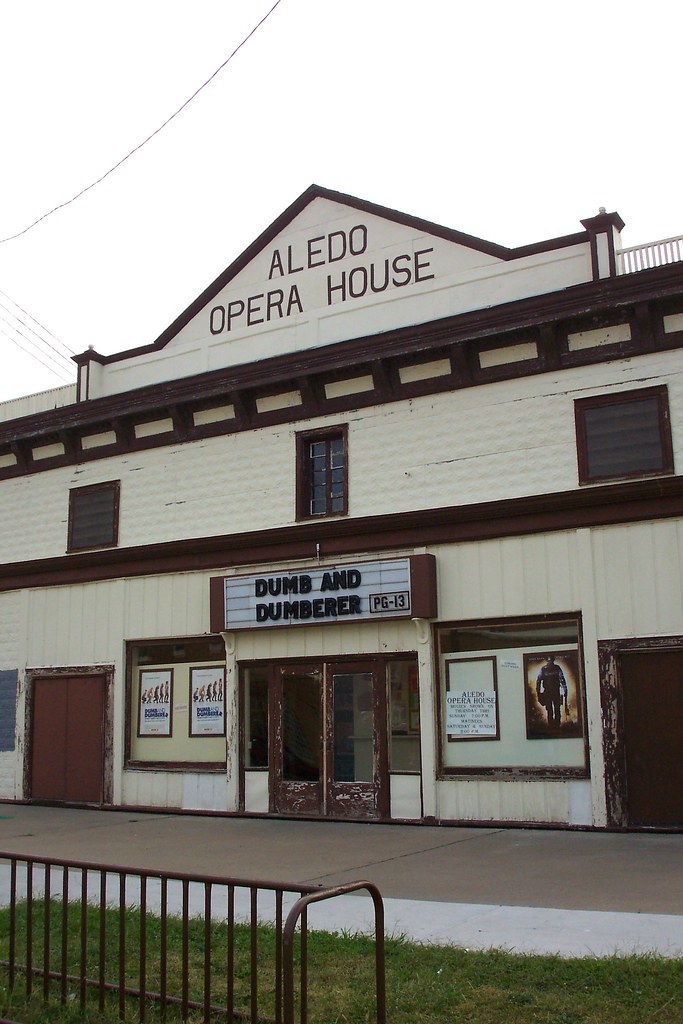 Aledo Opera House Aledo, IL The Aledo Opera House oppened… Flickr