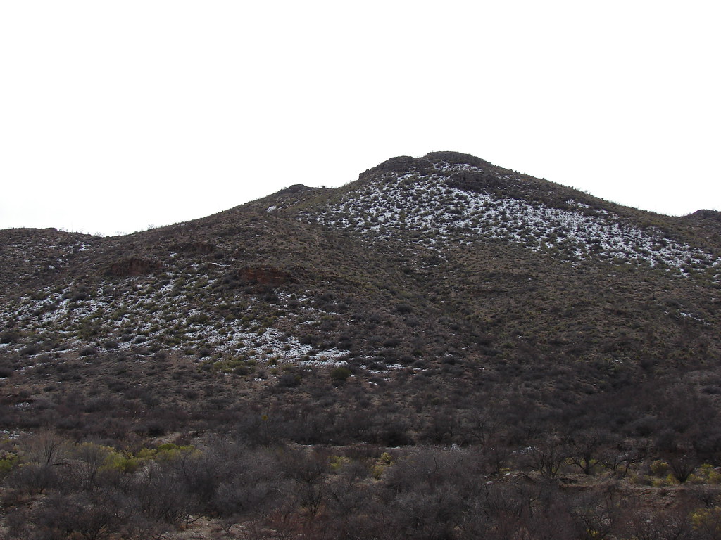 DSC06195 DOS CABEZAS MOUNTAINS in ARIZONA I have comfortably